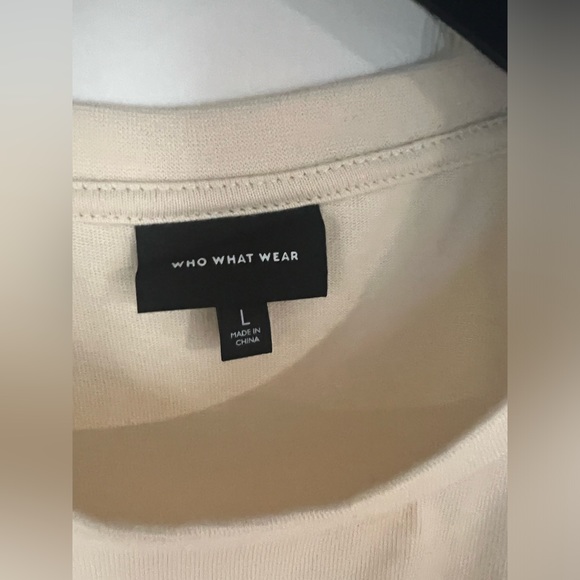 Who What Wear Women's Ruffle Long Sleeve Knit Top cream Off White size L EUC - Picture 6 of 7